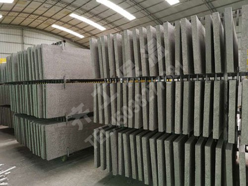 齊工保溫帶你了解防火巖棉板 齊工保溫帶你了解防火巖棉板